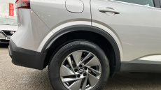 Nissan Qashqai 1.3 DiG-T MH 158 Acenta Premium 5dr Xtronic Petrol Hatchback